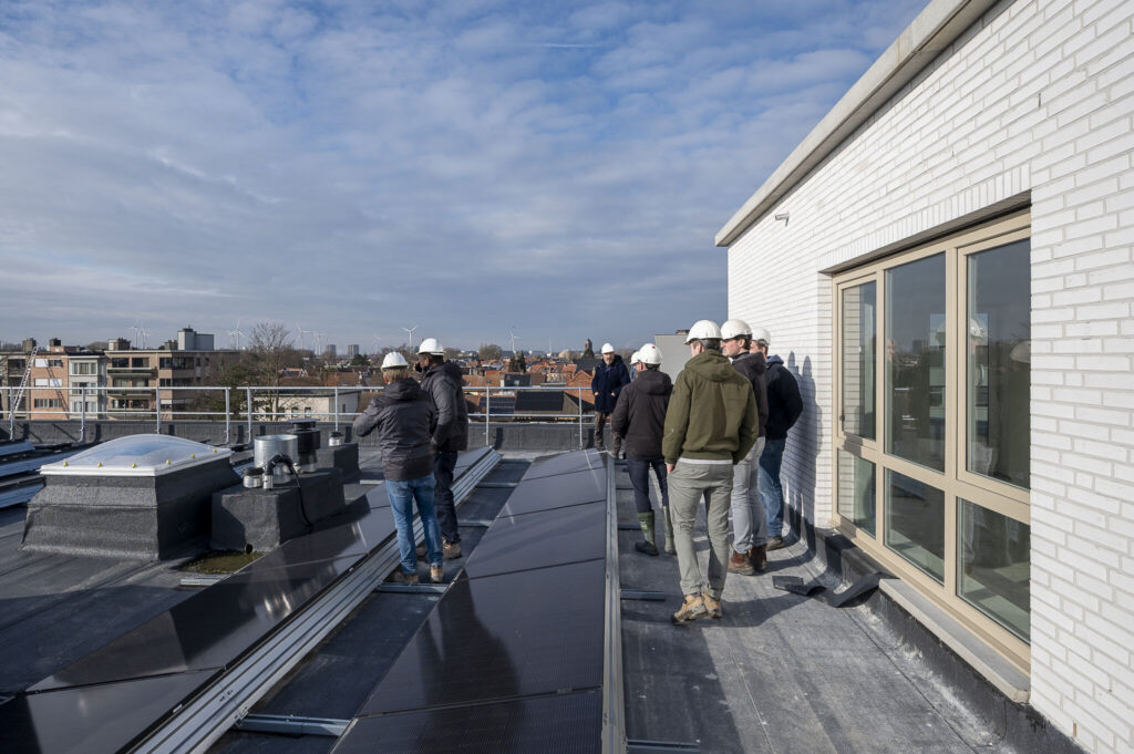 Sociale woningbouw Antwerpen - Projectleiders DPS op werfbezoek bij Woonhaven